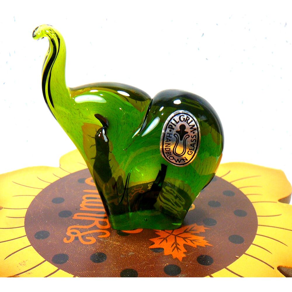 Vintage Pilgrim Hand Blown Green Art Glass Elephant Trunk Up Paperweight